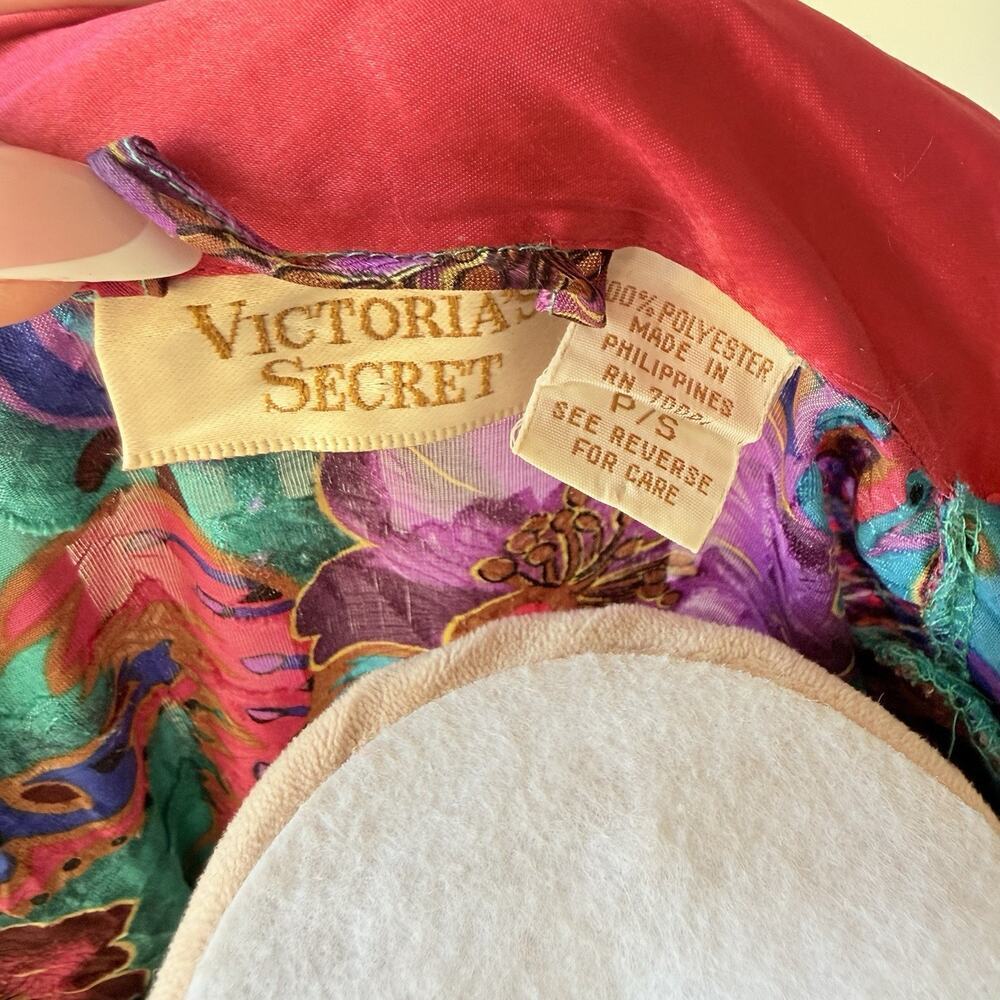 Vtg Victorias Secret Gold Label Paisley Long Robe Pink Satin Trim Fringe Glam S - Picture 10 of 15